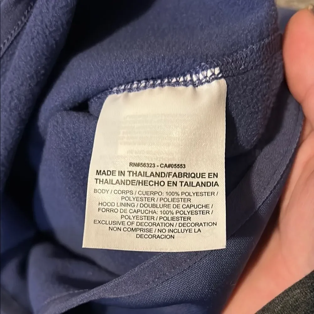 NWOT Women’s Nike Dri Fit Blue Hoodie with Logo. Size Medium